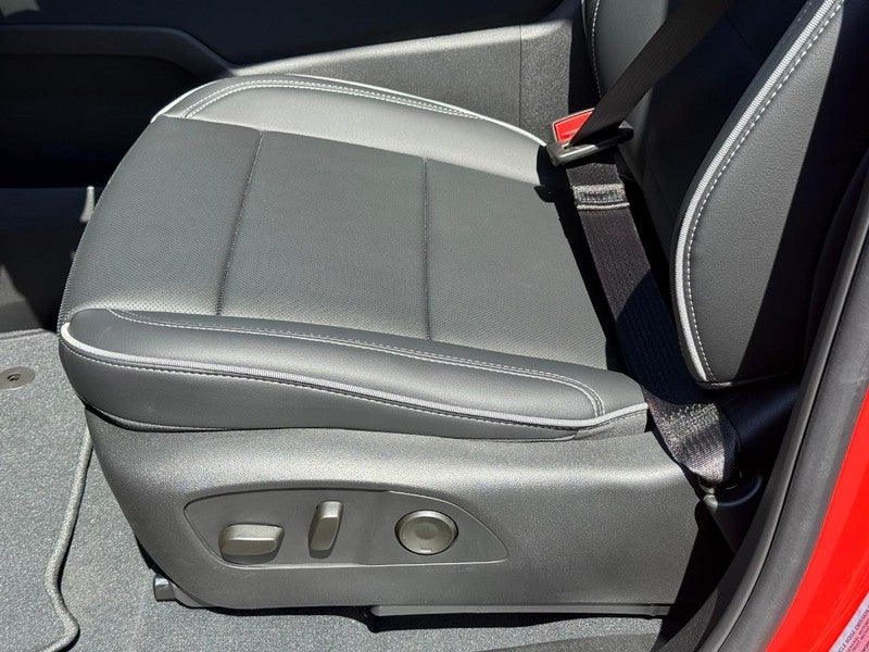 2026 Chevrolet Silverado EV e4WD Crew Cab Max Range LT