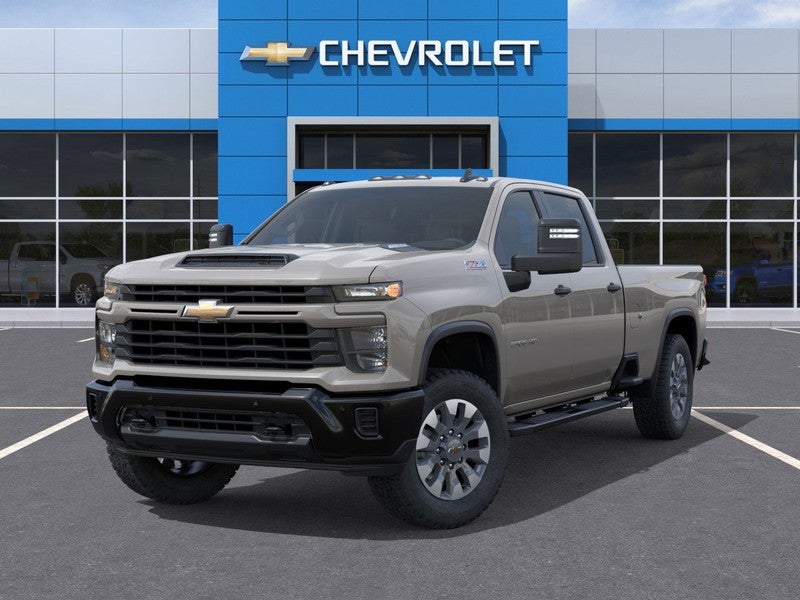 2026 Chevrolet Silverado 2500HD 4WD Crew Cab 172" Custom