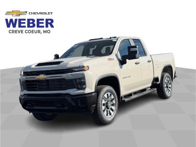 2026 Chevrolet Silverado 2500HD 4WD Double Cab 149" Custom