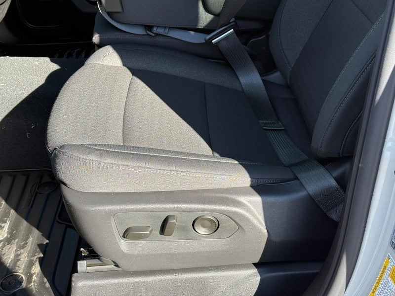 2026 Chevrolet Silverado 2500HD 4WD Double Cab 149" Custom