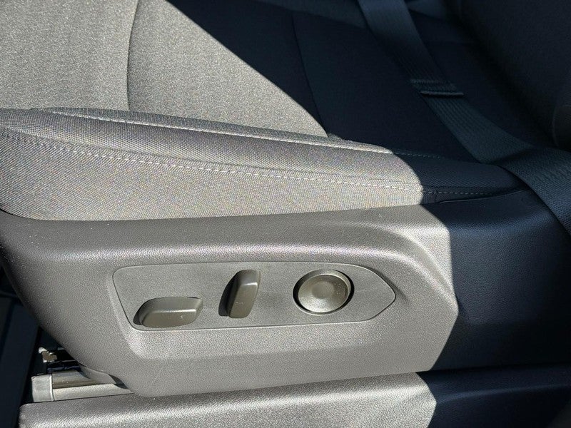 2026 Chevrolet Silverado 2500HD 4WD Double Cab 149" Custom