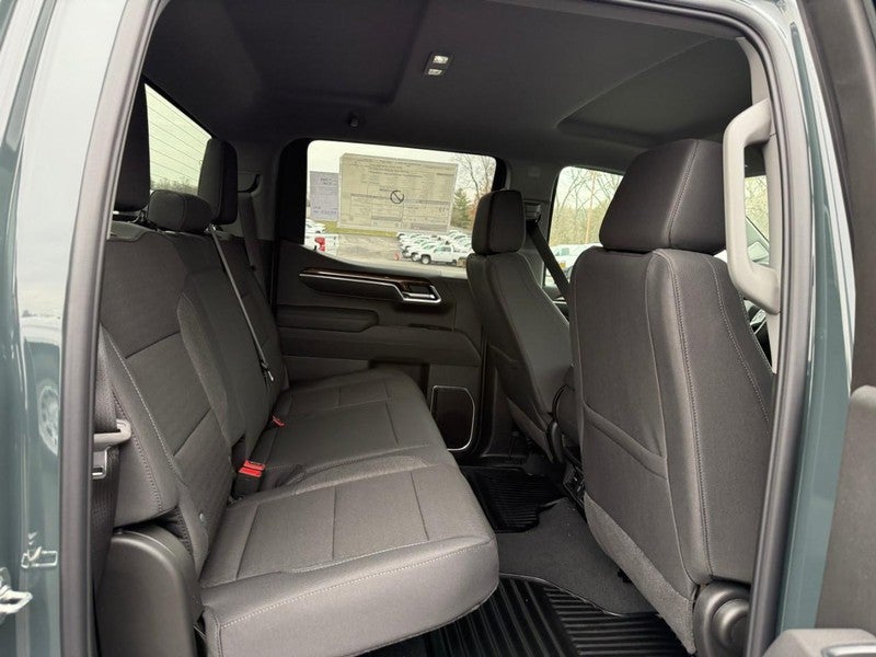 2026 Chevrolet Silverado 1500 2WD Crew Cab 147" LT