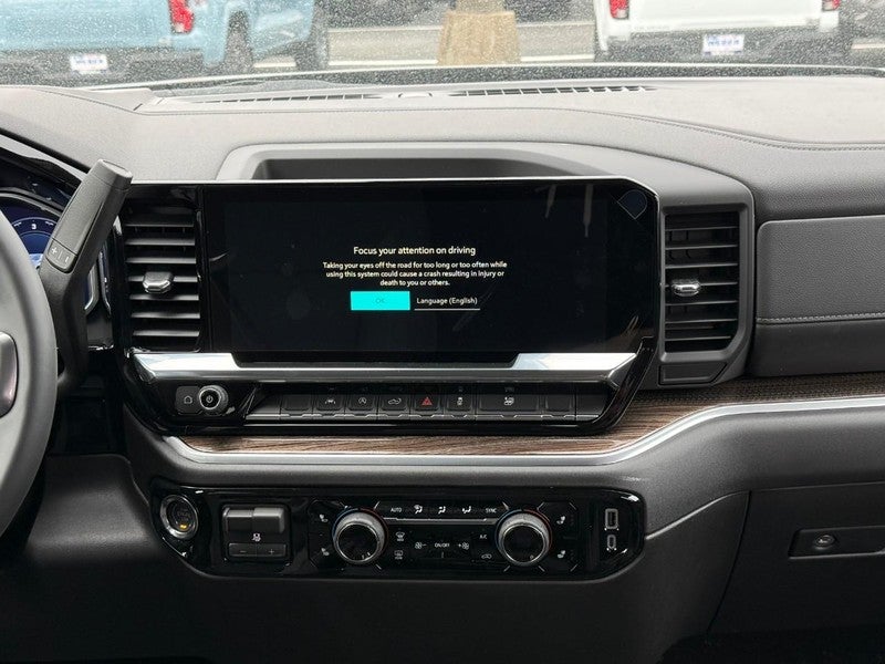 2026 Chevrolet Silverado 1500 2WD Crew Cab 147" LT