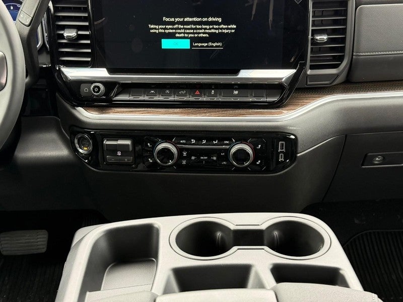 2026 Chevrolet Silverado 1500 2WD Crew Cab 147" LT