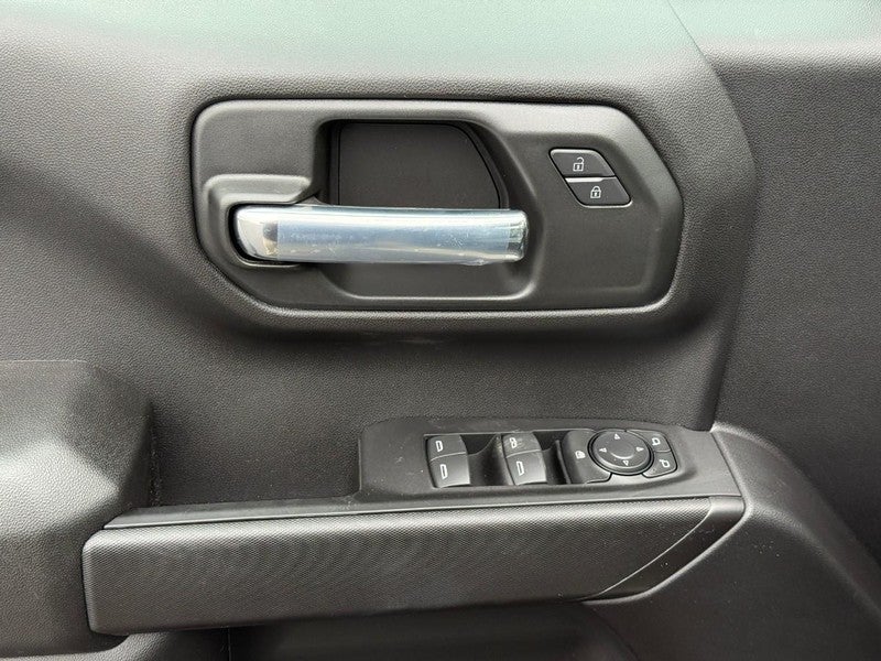 2026 Chevrolet Silverado 1500 4WD Crew Cab 147" Custom