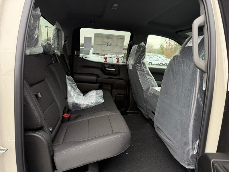 2026 Chevrolet Silverado 1500 4WD Crew Cab 147" Custom