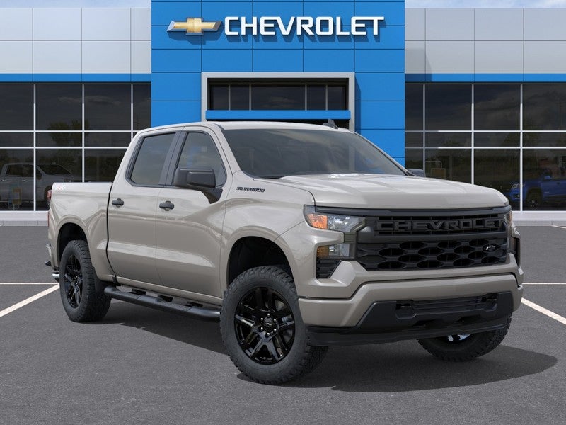 2026 Chevrolet Silverado 1500 4WD Crew Cab 147" Custom