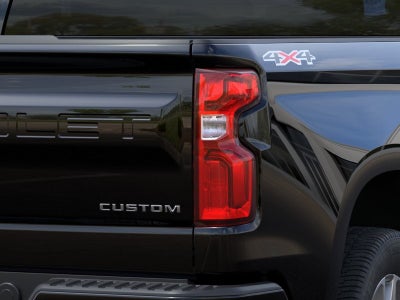 2026 Chevrolet Silverado 1500 4WD Crew Cab 147" Custom