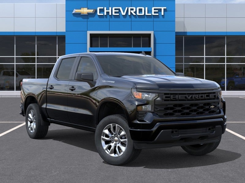 2026 Chevrolet Silverado 1500 4WD Crew Cab 147" Custom