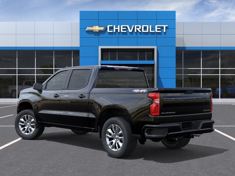 2026 Chevrolet Silverado 1500 4WD Crew Cab 147" Custom