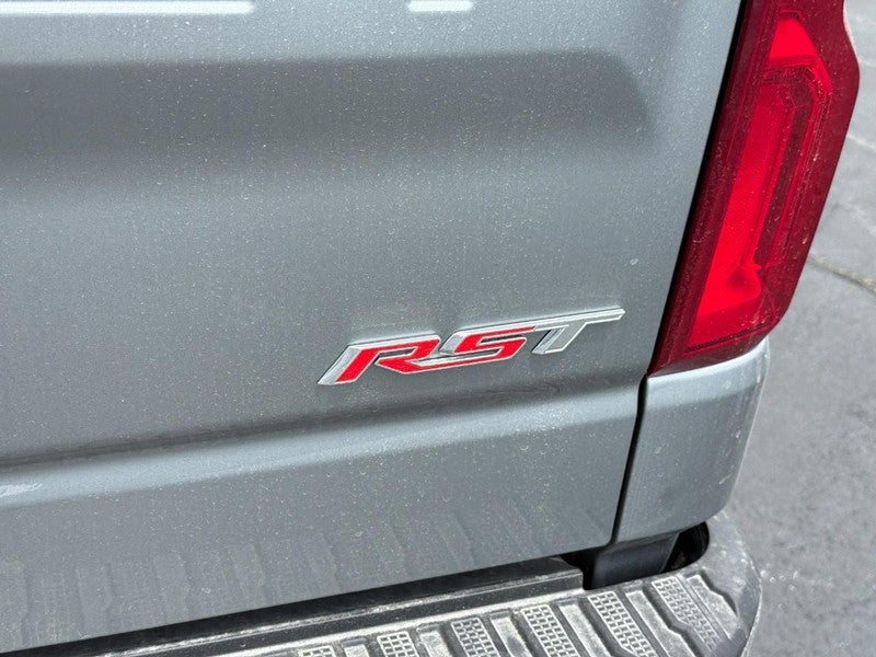 2026 Chevrolet Silverado 1500 4WD Crew Cab 147" RST