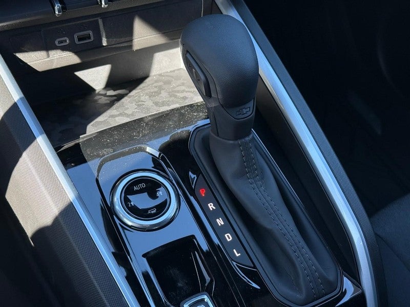 2025 Chevrolet Colorado 4WD Crew Cab WT