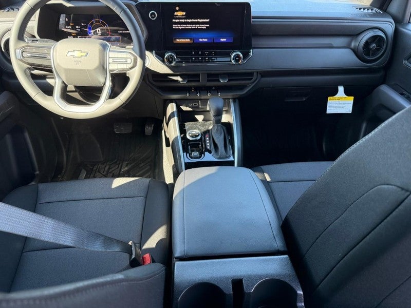 2025 Chevrolet Colorado 4WD Crew Cab WT