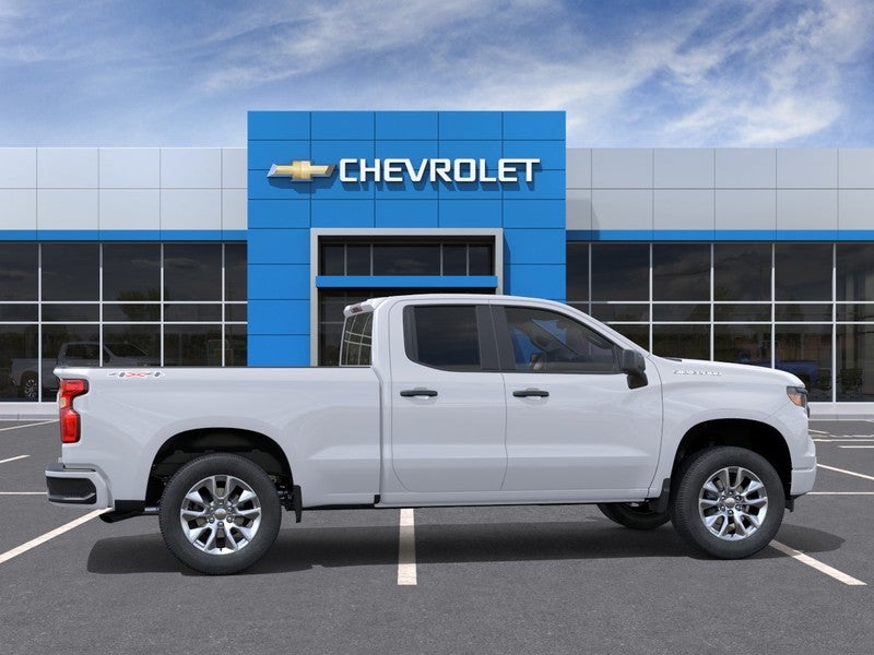 2026 Chevrolet Silverado 1500 4WD Double Cab 147" Custom