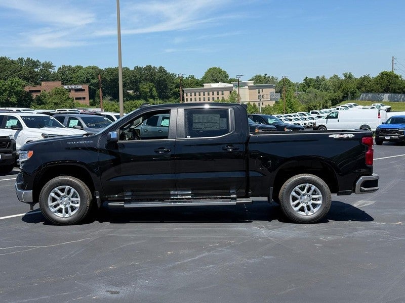 2026 Chevrolet Silverado 1500 4WD Crew Cab 147" LT w/1LT