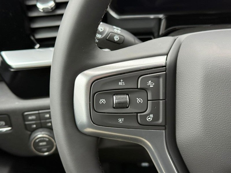 2026 Chevrolet Silverado 1500 4WD Crew Cab 147" RST