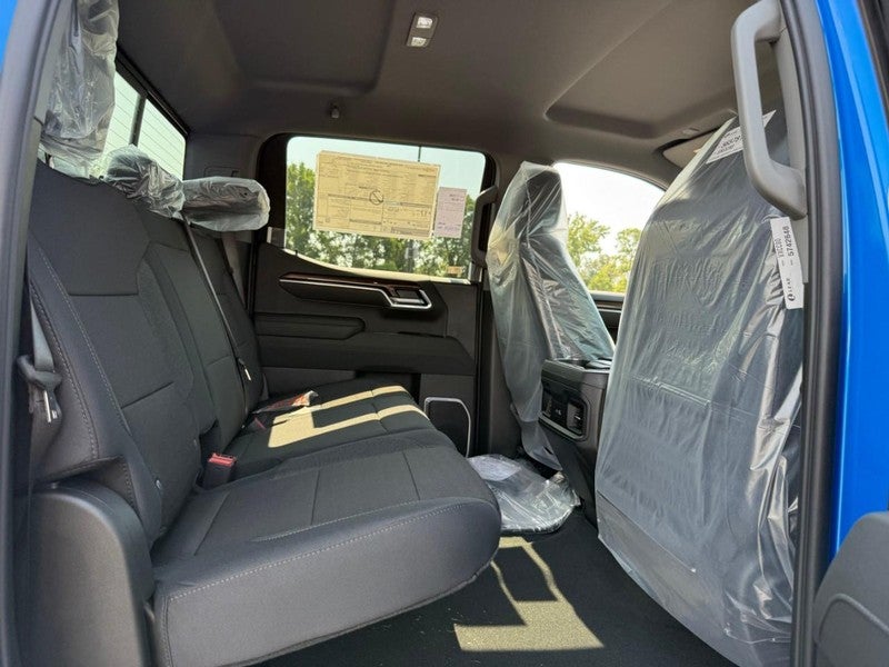 2026 Chevrolet Silverado 1500 4WD Crew Cab 147" RST