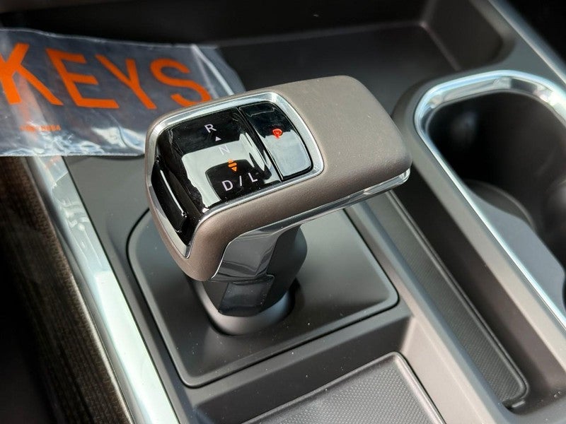 2026 Chevrolet Silverado 1500 4WD Crew Cab 147" RST