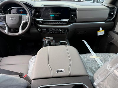 2026 Chevrolet Silverado 1500 4WD Crew Cab 147" RST