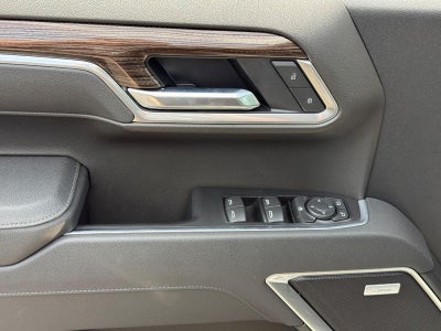 2026 Chevrolet Silverado 1500 4WD Crew Cab 147" RST