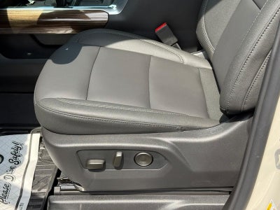 2026 Chevrolet Silverado 1500 4WD Crew Cab 147" RST