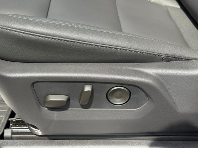 2026 Chevrolet Silverado 1500 4WD Crew Cab 147" RST