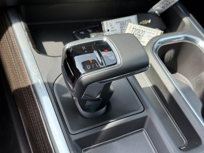 2026 Chevrolet Silverado 1500 4WD Crew Cab 147" RST