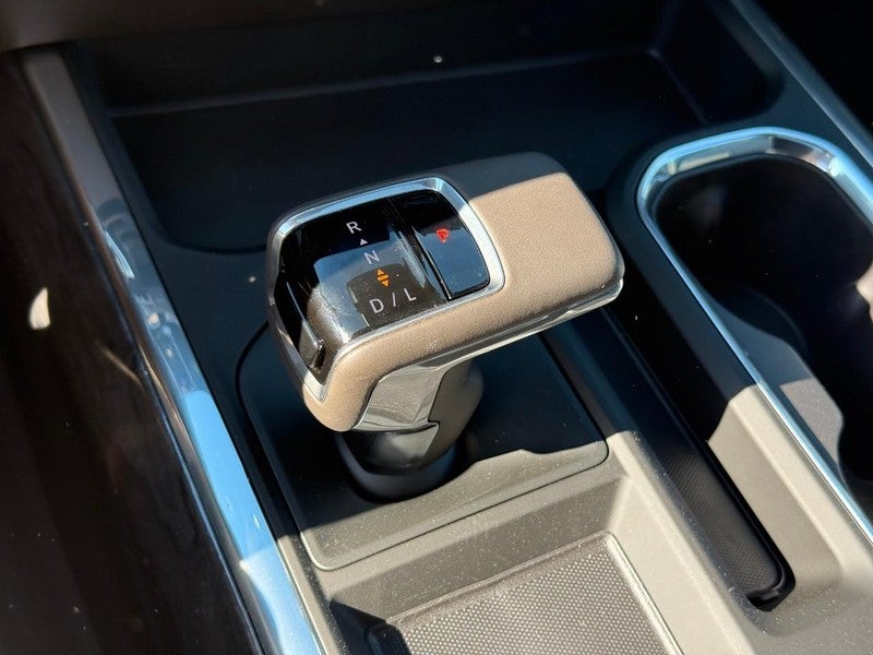 2026 Chevrolet Silverado 1500 4WD Crew Cab 147" LTZ