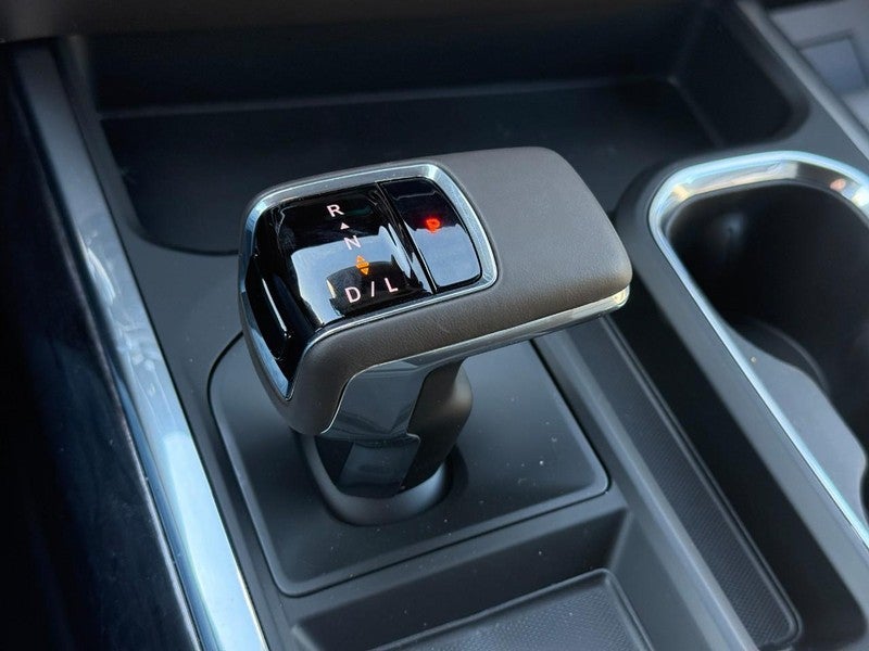 2026 Chevrolet Silverado 1500 4WD Crew Cab 147" LTZ