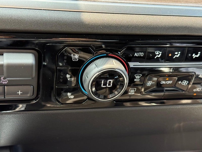 2026 Chevrolet Silverado 1500 4WD Crew Cab 147" LTZ