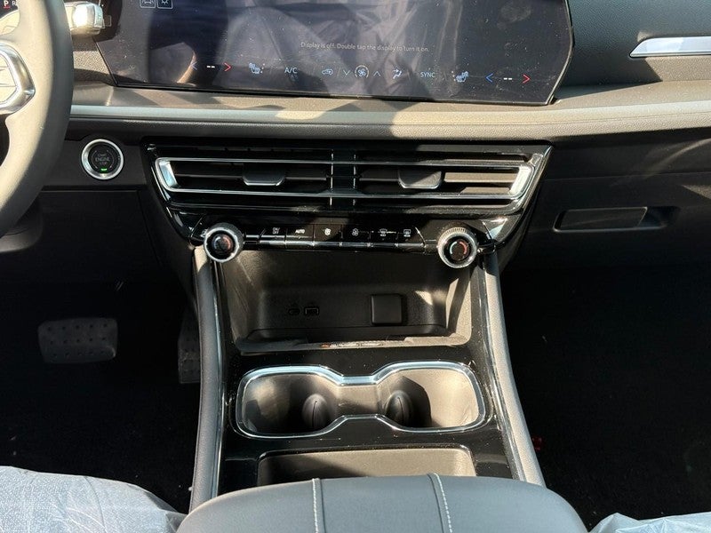 2026 Chevrolet Traverse AWD 4dr LT w/2LT