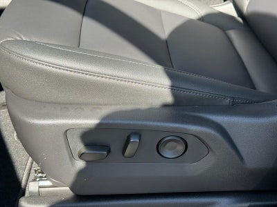 2026 Chevrolet Suburban 4WD 4dr LT