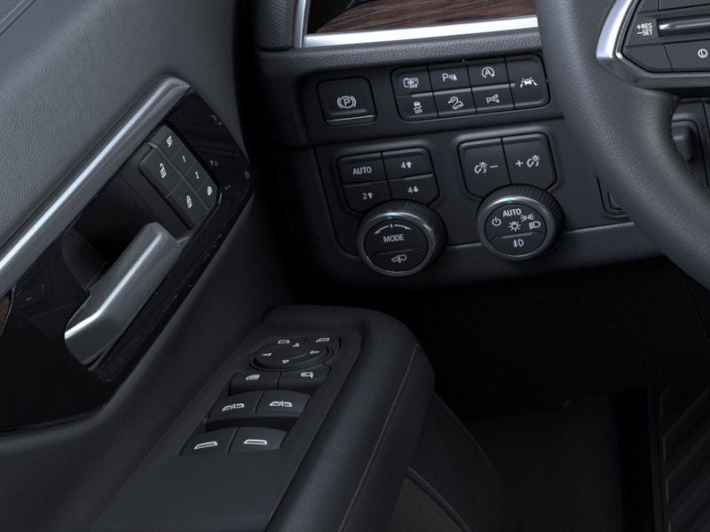 2026 Chevrolet Suburban 4WD 4dr LT