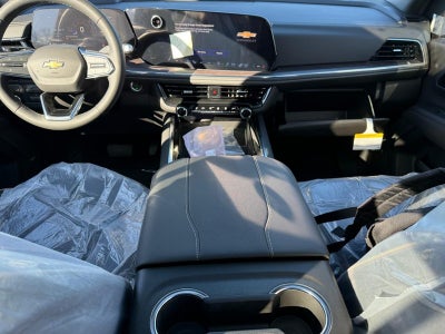 2026 Chevrolet Suburban 4WD 4dr Premier