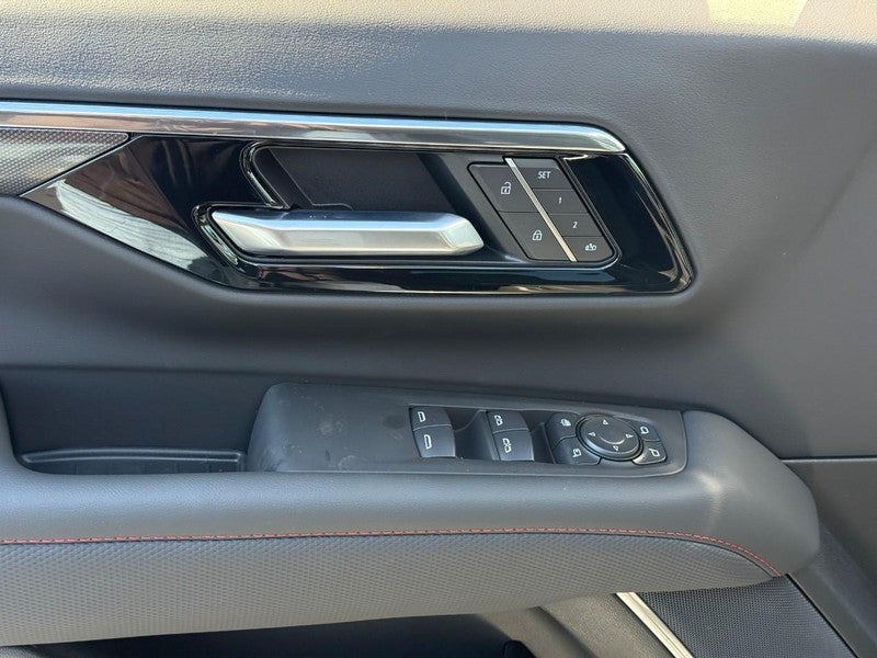 2026 Chevrolet Tahoe 4WD 4dr RST