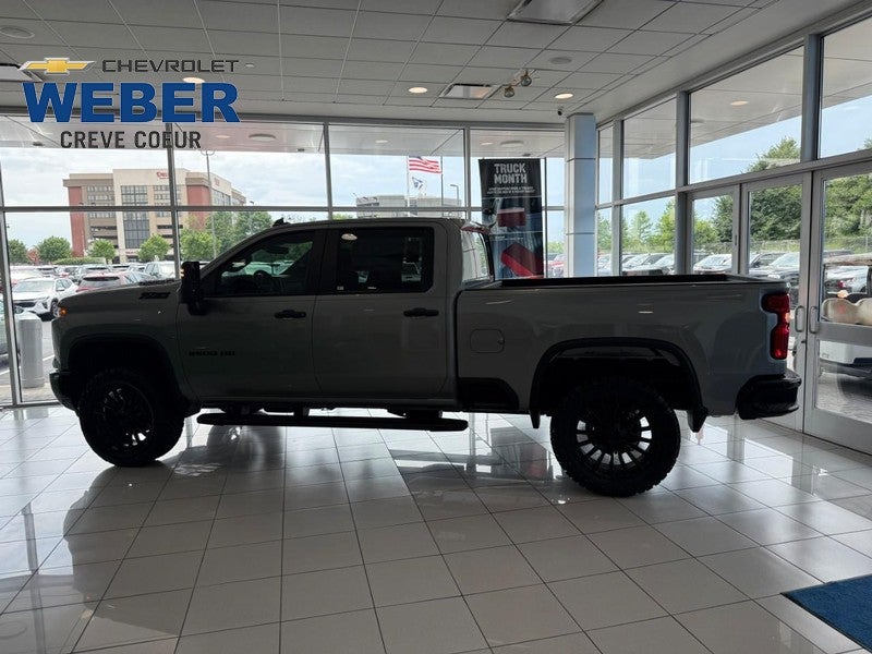 2026 Chevrolet Silverado 2500HD 4WD Crew Cab 159" Custom
