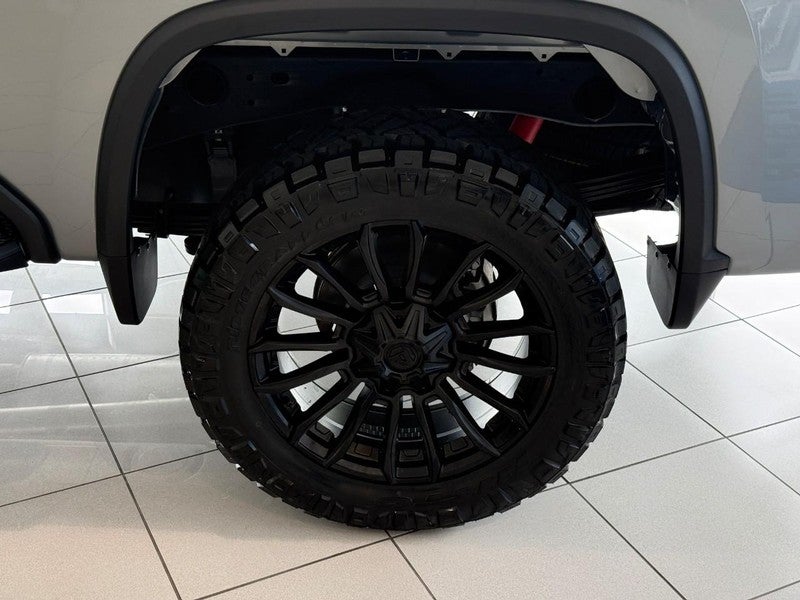 2026 Chevrolet Silverado 2500HD 4WD Crew Cab 159" Custom