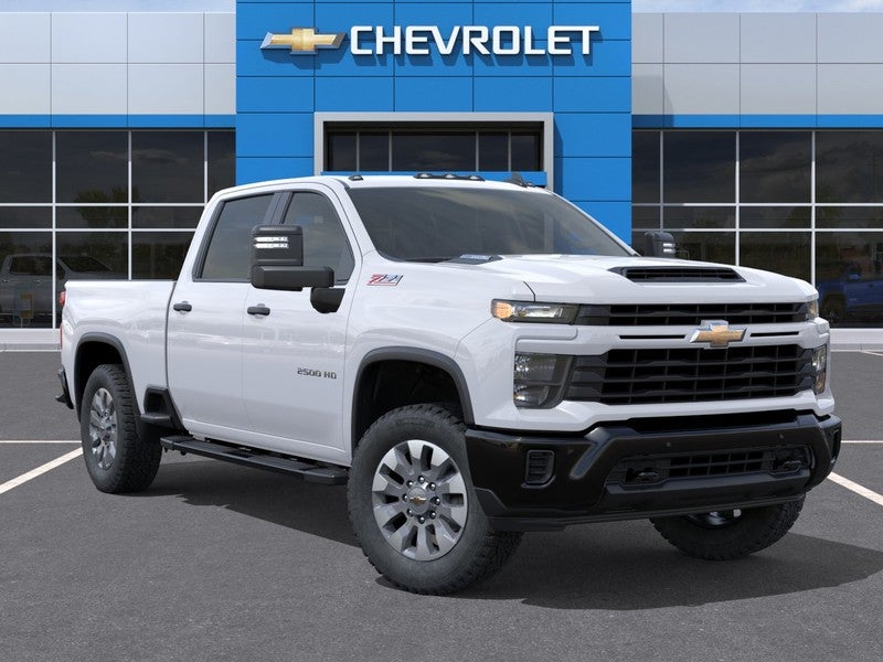2026 Chevrolet Silverado 2500HD 4WD Crew Cab 159" Custom