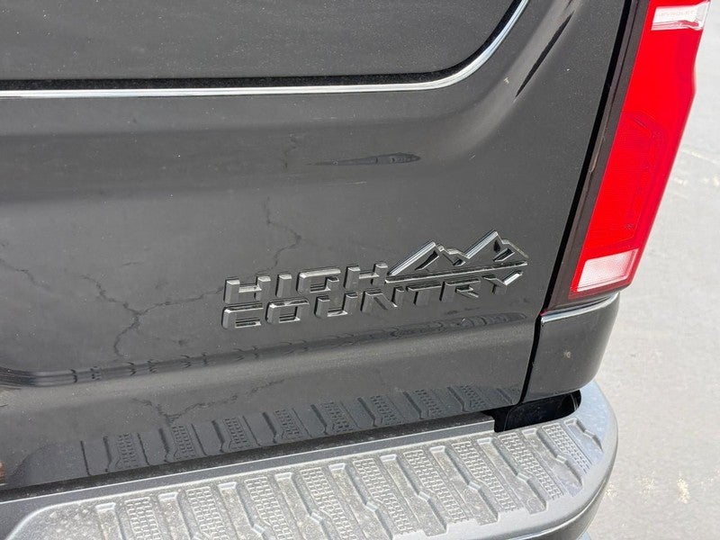 2026 Chevrolet Silverado 2500HD 4WD Crew Cab 159" High Country