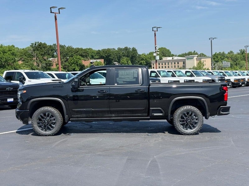 2026 Chevrolet Silverado 2500HD 4WD Crew Cab 159" High Country