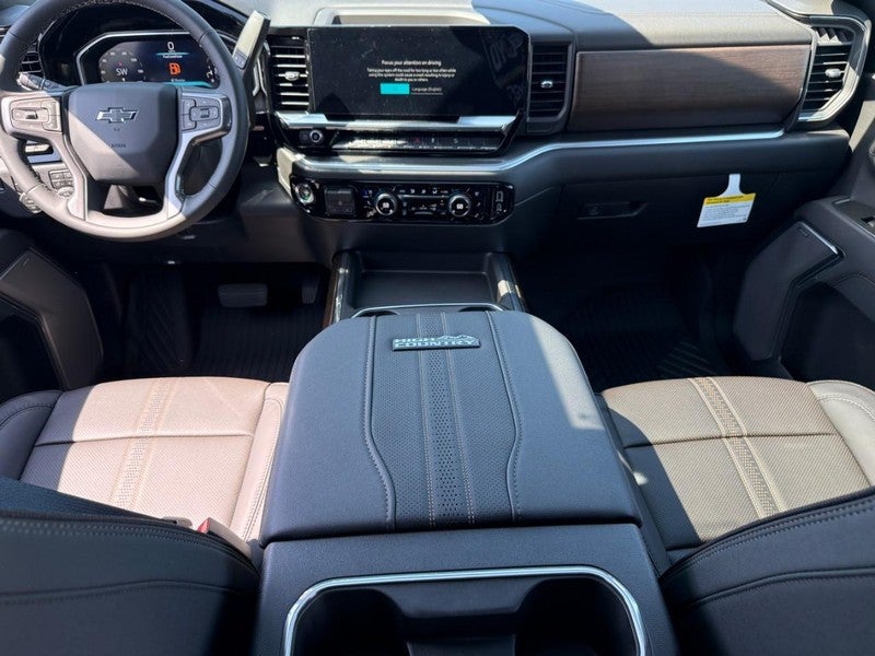 2026 Chevrolet Silverado 2500HD 4WD Crew Cab 159" High Country
