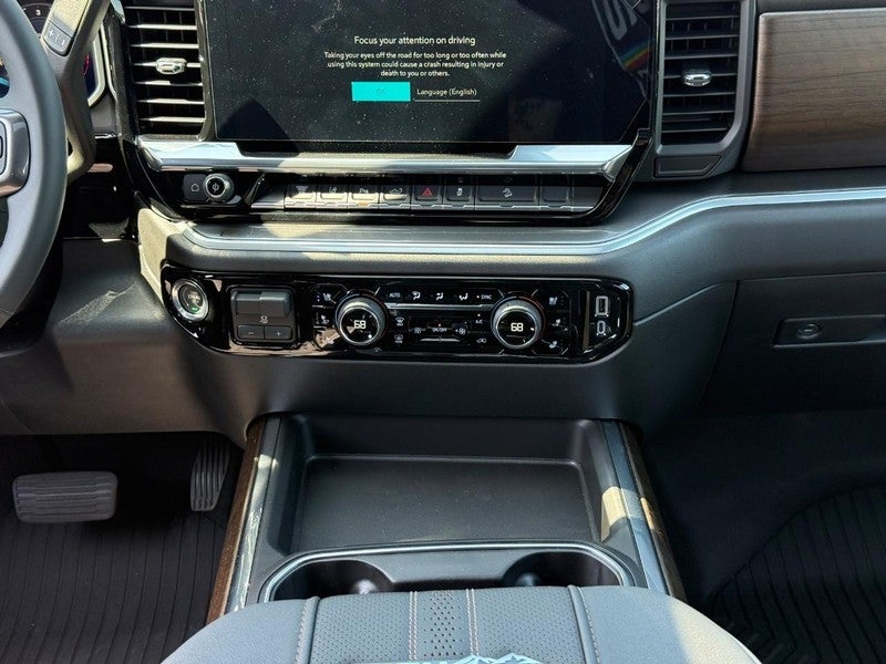 2026 Chevrolet Silverado 2500HD 4WD Crew Cab 159" High Country