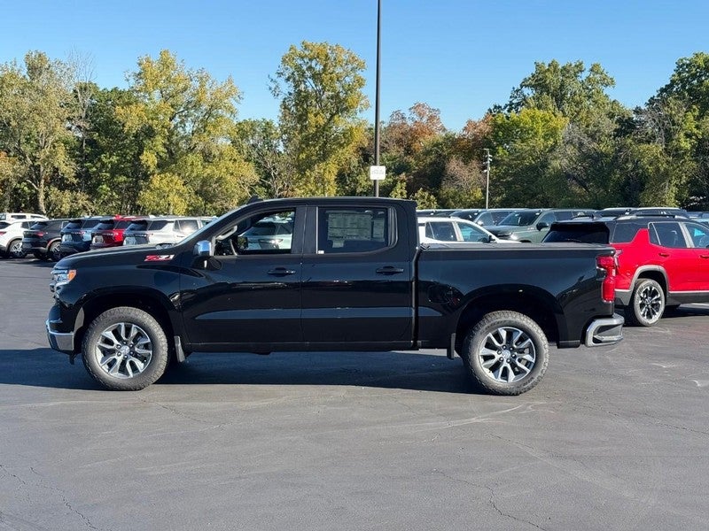 2026 Chevrolet Silverado 1500 4WD Crew Cab 147" LT w/1LT