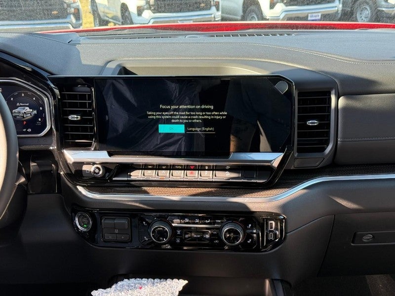 2026 Chevrolet Silverado 1500 4WD Crew Cab 147" LT w/1LT