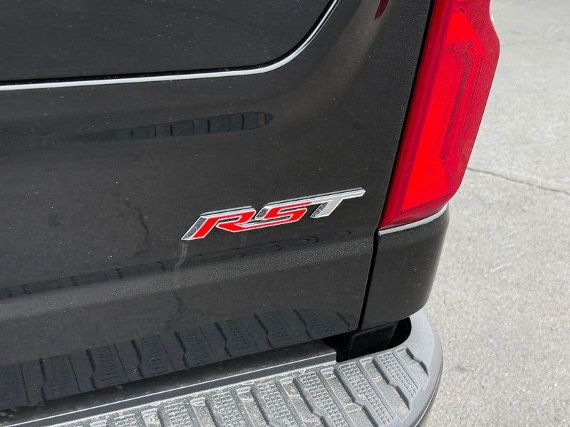 2026 Chevrolet Silverado 1500 4WD Crew Cab 147" RST