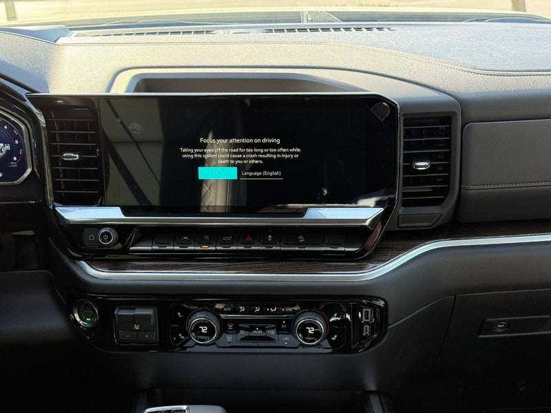 2026 Chevrolet Silverado 1500 4WD Crew Cab 147" RST