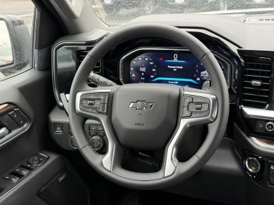 2026 Chevrolet Silverado 1500 4WD Crew Cab 147" RST