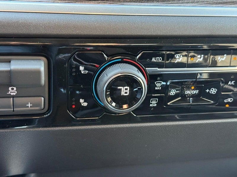 2026 Chevrolet Silverado 1500 4WD Crew Cab 147" RST