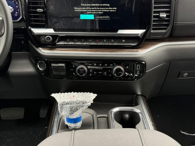 2026 Chevrolet Silverado 1500 4WD Crew Cab 147" RST