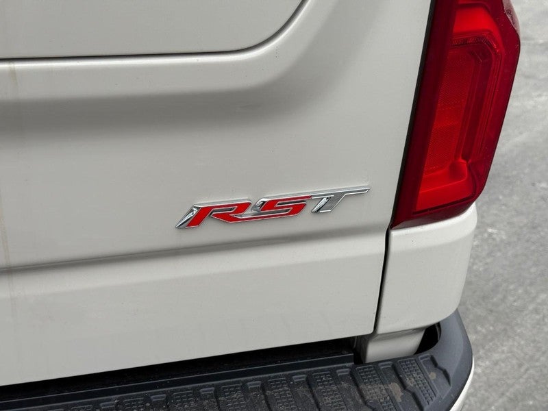 2026 Chevrolet Silverado 1500 4WD Crew Cab 147" RST